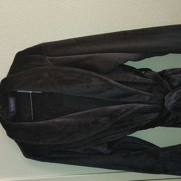 Macy's Other - Men's robe